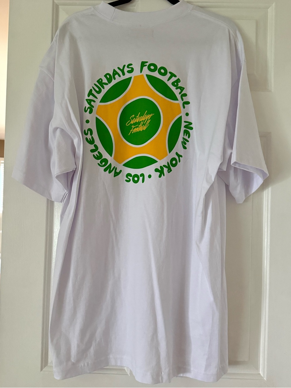Saturdays Football Brasilia Graphic Tshirt white Mens Size XXL‎ Soccer retro